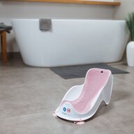 Mini suport de baie, Angelcare, Cu forma ergonomica, Pentru cazi de adulti sau de bebe, 0 luni+, Roz Deschis