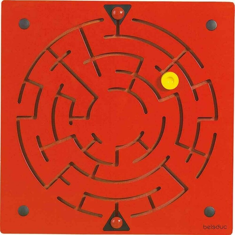 Beleduc - aplicatie de perete labirint