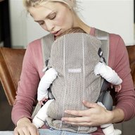 BabyBjorn - Marsupiu anatomic Mini, cu pozitii multiple de purtare Mesh, Greige