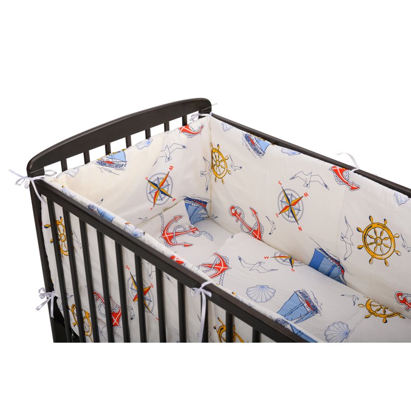 Babyneeds - lenjerie patut 5 piese, cu doua protectii laterale, pernuta, plapumioara, cearceaf, din bumbac, pentru patut 120x60 cm, calatorie pe mare, alb cu albastru