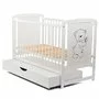 Patut din lemn bebe, 120x60 cm, Cu sertar cu capac, Din lemn de pin si mdf, Stabil si rezistent, Inaltime saltea reglabila pe 3 nivele, Laterala cu 3 bete detasabile, EN716-1, EN716-2, Alb, Babyneeds, Timmi + Saltea 12 cm - 6