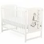Patut din lemn bebe, 120x60 cm, Din lemn de pin si mdf, Stabil si rezistent, Inaltime saltea reglabila pe 3 nivele, Laterala cu 3 bete detasabile, EN716-1, EN716-2, Alb, Babyneeds, Timmi Girafa + Saltea 10 cm - 8