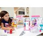 Mattel - Papusa Barbie Set clinica mobila, Multicolor - 4