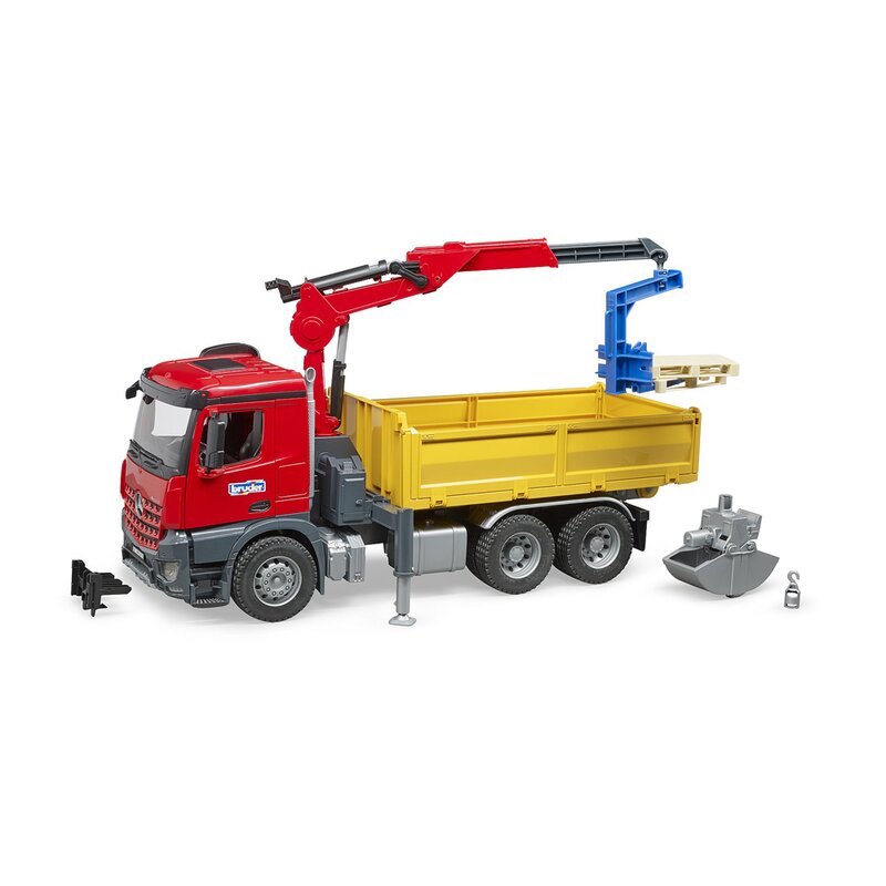 Bruder - camion , de constructii, cu macara mercedes benz arocs, cu 2 paleti