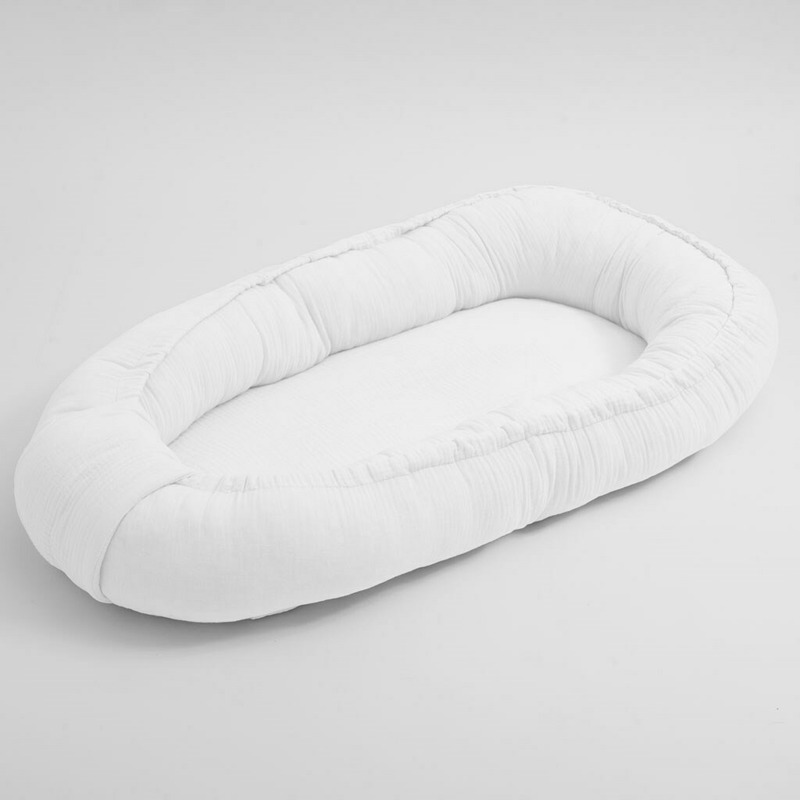 Cosulet bebelus, New Baby, Pentru dormit, Baby Nest 80 x 50 cm, Din muselina, Din materiale certificate Oeko Tex Standard 100, White