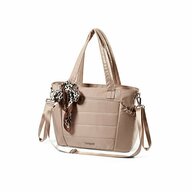 Black Friday - Reduceri Geanta pentru mamici, BabyOno, Cami, Pentru carucior si umar, 45 x 12 x 30 cm, Saltea de infasat inclusa, Material imperbeabil, 10 buzunare, inclusiv izoterme pentru biberoane, Suport de chei, Bej Promotie