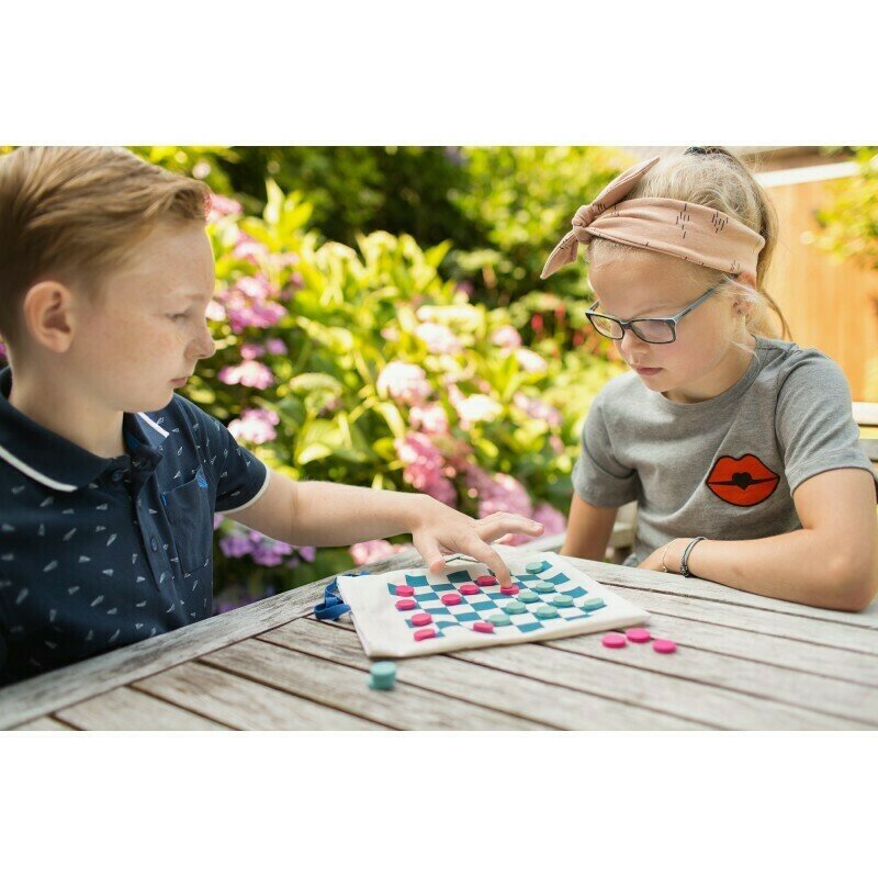 Bs toys - set de jocuri de calatorie , sah, dame, tic tac toe (x si 0)