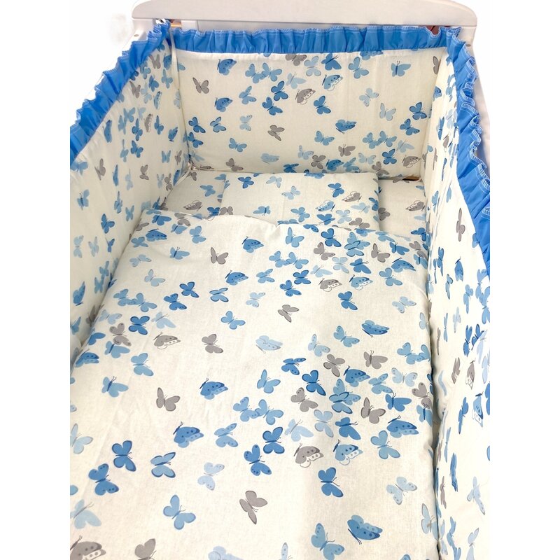 Croitoria noastra - lenjerie de patut bebelusi 120x60 cm 5 piese cu aparatori laterale pe burete cn roi de fluturi albastru