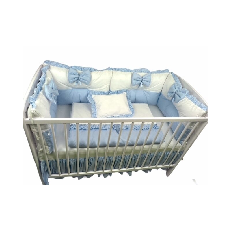 Deseda - lenjerie de patut cu 6 aparatori pufoase alb-albastru pal 120x60 cm fundite plapumioara perna si cearsaf cu volan