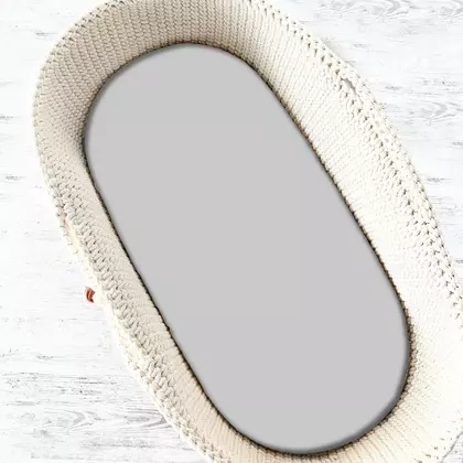 Cearceaf cu elastic, MimiNu, Pentru landou, carucior si cosulet, Dimensiune 80x35 cm, Din bumbac certificat Oeko Tex Standard 100, Colectia Royal, Grey