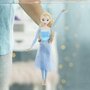 Hasbro - Papusa Elsa , Disney Frozen 2 , Inoata si lumineaza - 4