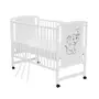 Patut din lemn bebe, 120x60 cm, Din lemn de pin si mdf, Stabil si rezistent, Inaltime saltea reglabila pe 3 nivele, Laterala cu 3 bete detasabile, EN716-1, EN716-2, Alb, Qmini, Timmi Elephant + Saltea 8 cm - 6