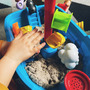 Masa de joaca pentru copii, Petite&Mars, Toby, Pentru apa si nisip, 9 jucarii diferite incluse, 45 x 49 x 45 cm, Albastru/Verde - 6