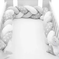 Protectie laterala, New Baby, Pentru patut, Tip Bumper impletit, Din bumbac, Din materiale certificate Oeko Tex Standard 100, Lungime 225 cm, Stars grey/white