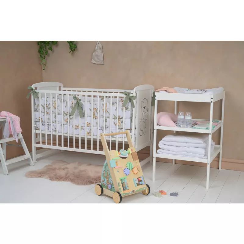 Babyneeds - Patut din lemn de pin Timmi 120x60 cm, EN716-1, EN716-2, Inaltime saltea reglabila pe 3 nivele, Laterala cu 3 bete detasabile, Alb + Saltea 12 cm + Qmini - Masuta de schimbat, 70x50 cm, Alb