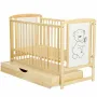 Patut din lemn bebe, 120x60 cm, Cu sertar cu capac, Din lemn de pin si mdf, Stabil si rezistent, Inaltime saltea reglabila pe 3 nivele, Laterala cu 3 bete detasabile, EN716-1, EN716-2, Natur, Babyneeds, Timmi + Saltea 12 cm - 7