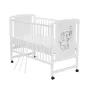 Patut din lemn bebe, 120x60 cm, Din lemn de pin si mdf, Stabil si rezistent, Inaltime saltea reglabila pe 3 nivele, Laterala cu 3 bete detasabile, EN716-1, EN716-2, Alb, Qmini, Timmi Elephant + Saltea 12 cm - 6