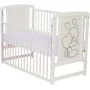Patut din lemn, 120x60 cm, Cu laterala culisanta, Din lemn de pin si mdf, Stabil si rezistent, Inaltime saltea reglabila pe 3 nivele, Laterala cu 3 bete detasabile, EN716-1, EN716-2, Alb, Qmini, Timmi Heart + Saltea 12 cm - 10