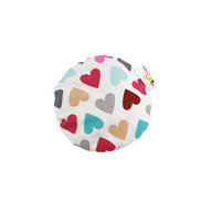 Pernuta anticolici, Qmini, Umpluta cu samburi de cirese, Cu husa din bumbac, Diametru 14 cm, Pastel Hearts