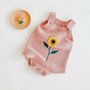Salopeta tricotata cu floarea soarelui Drool (Culoare: Alb, Marime: 12-18 Luni) - 5