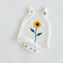 Salopeta tricotata cu floarea soarelui Drool (Culoare: Alb, Marime: 12-18 Luni) - 6