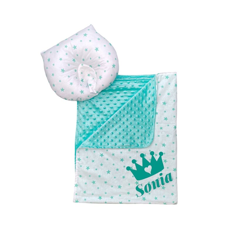 Set 2 piese Personalizat Paturica dubla de iarna 90x70 cm cu perna formare cap Deseda Minky verde menta - Steluțe verde menta pe alb