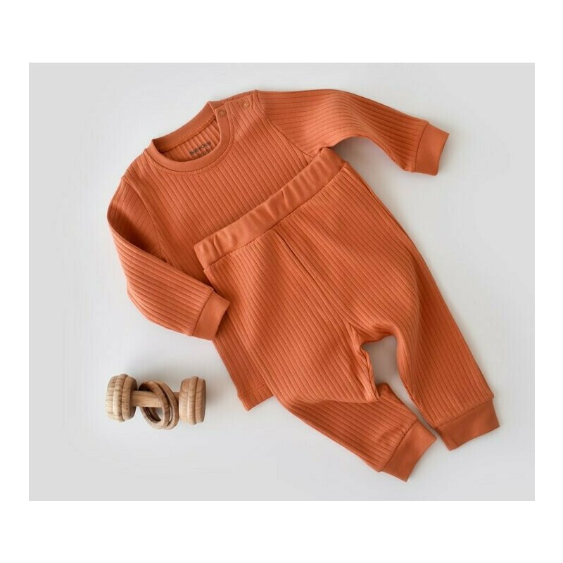 Set bluzita cu maneca lunga si pantaloni lungi din bumbac organic si 5% elastan - Portocaliu BabyCosy (Marime: 12-18 Luni)