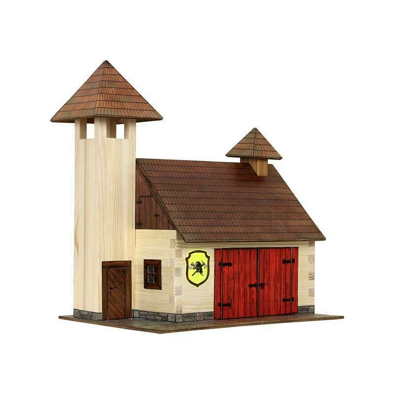 Walachia - set constructie arhitectura statie de pompieri, 128 piese din lemn,