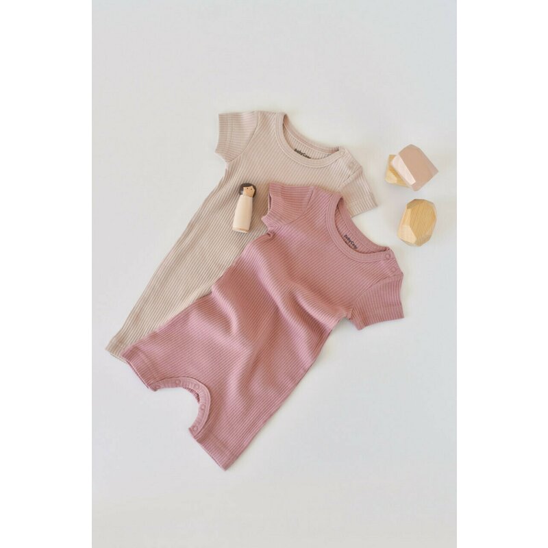 Set de 2 salopetele cu maneca scurta din bumbac organic si modal - Roz/ Blush BabyCosy (Marime: 0-3 Luni)