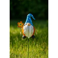 Decoratiune gradina Pitic pe bat cu floare, metal, 60x13 cm, albastru si portocaliu