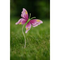 Decoratiune gradina Fluture pe bat, metal, 60x15 cm, Roz