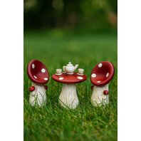 Decoratiune Gradina Set Ciupercutele Zanelor masa si scaunele pentru ceai 18 x 13 x 8cm