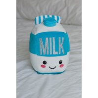 Figurina plus FOODIES Lapticul Milky, 16 cm
