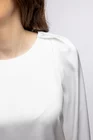 Bluză Caramel elegantă din satin cu pliuri la umeri B4414 thumbnail picture - 