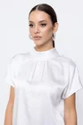 Bluză Caramel satinată albă B4507 thumbnail picture - 