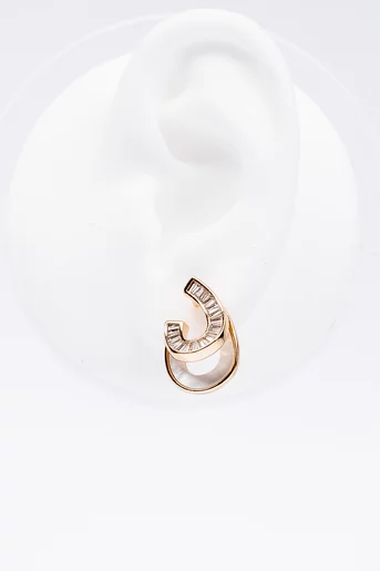 Cercei asimetrici taieturi mixte aurii