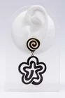 Cercei negri drop floare cu accesoriu auriu thumbnail picture - 