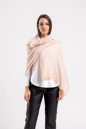 Eșarfă maxi plisată cu fir lucios roz EKG0908