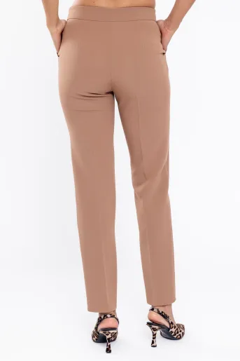 Pantaloni Caramel conici camel P2515