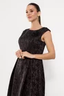 Rochie Caramel elegantă cu floare maro R8534 thumbnail picture - 