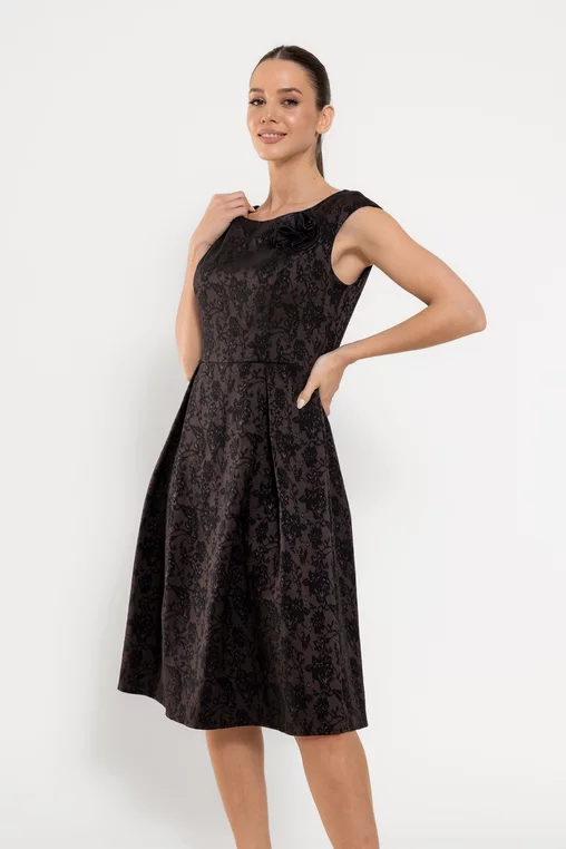 Rochie Caramel elegantă cu floare maro R8534 picture - 4