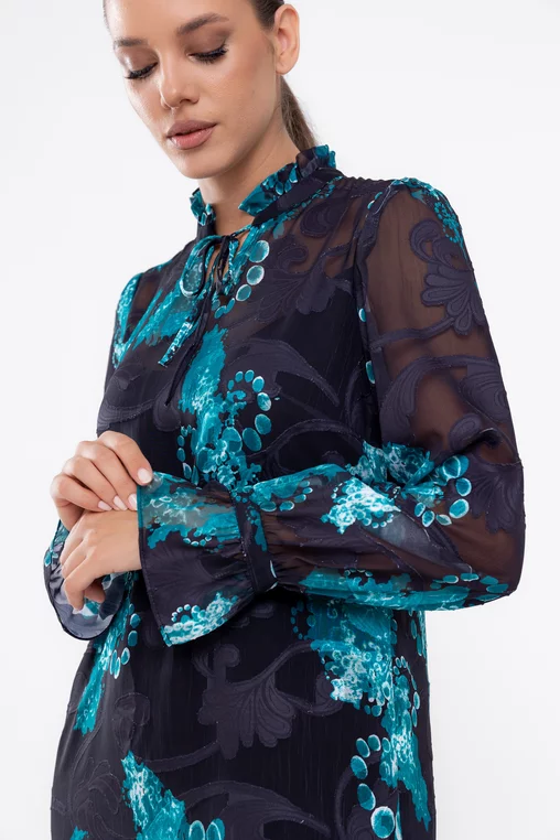 Rochie Caramel lejeră cu volan la guler neagră R8561 thumbnail picture - 