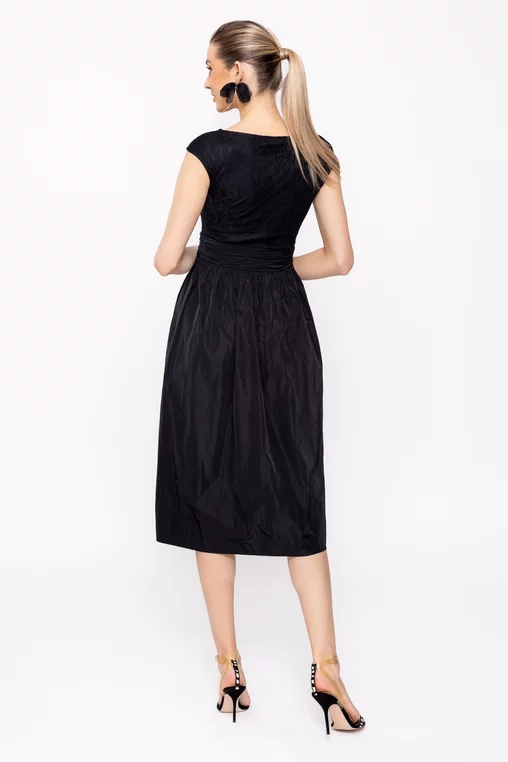 Rochie Caramel midi elegantă cu fusta din tafta neagră R8520 picture - 3