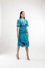 Rochie Caramel midi elegantă cu pliuri decorative albastră R8427 thumbnail picture - 