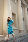 Rochie Caramel midi elegantă cu pliuri decorative albastră R8427 thumbnail picture - 