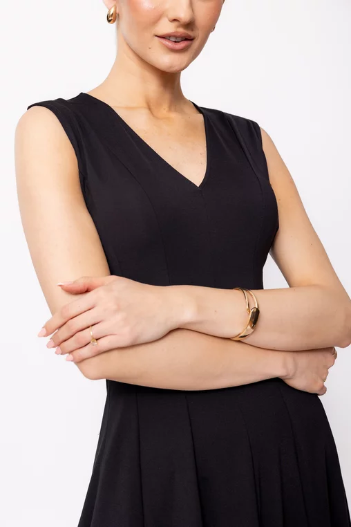 Rochie midi neagră din jerseu, croială în clini R8509 picture - 5