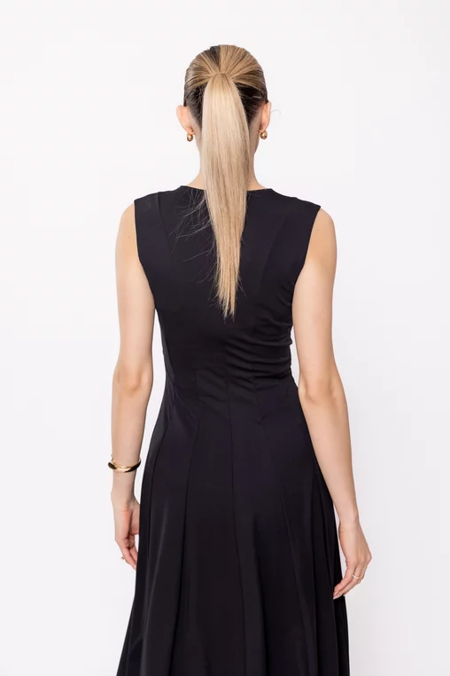 Rochie midi neagră din jerseu, croială în clini R8509 picture - 4