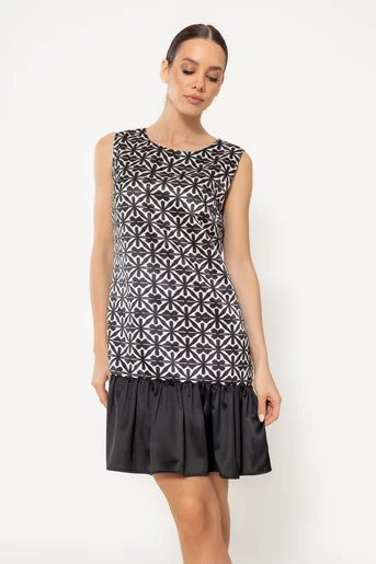 Rochie mini cu volan alb-negru R8537