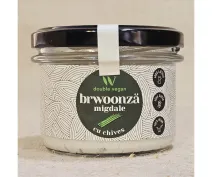 Brânzwă de migdale cu sare celtică și chives 150g