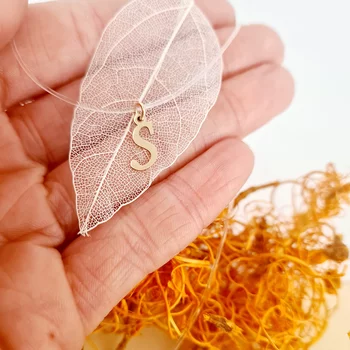 14K Monogram Szilikon Nyaklánc
